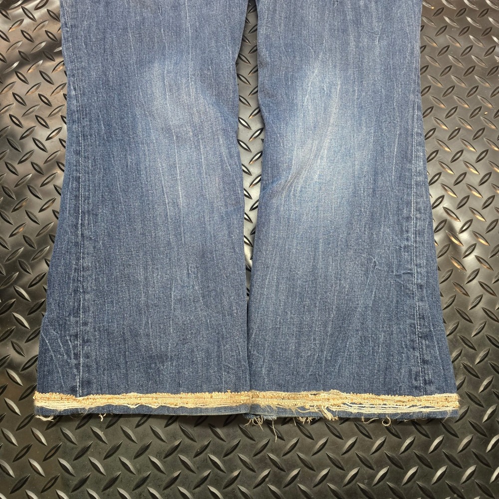 Vigoss Womens Bootcut Jeans Medium Wash Embellished Pockets Frayed Hem Size 20 - Picture 12 of 16